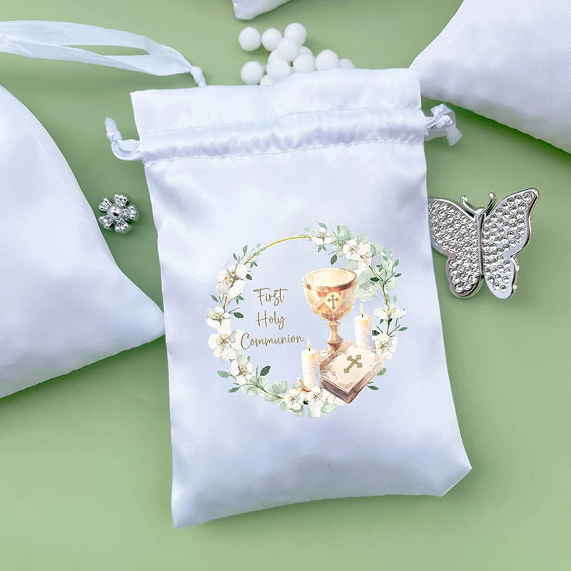 5pcs Cross Chalice Floral Wreath Bible Praying white gift bags