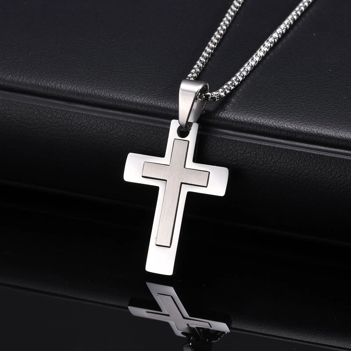 Cross Pendant Necklaces